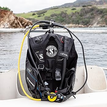 Amazon.com : SCUBAPRO Level Super Cinch BCD, BPI, Medium